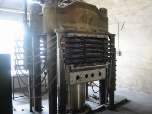 EVA midsole expansion press 